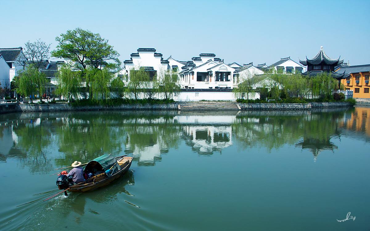 国内最值得去的11个古镇,中国的哪些著名的古镇好玩