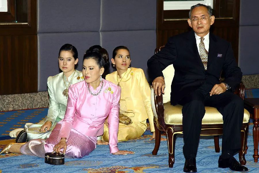 泰国游注意事项及安全,泰国游第一次坐飞机注意事项