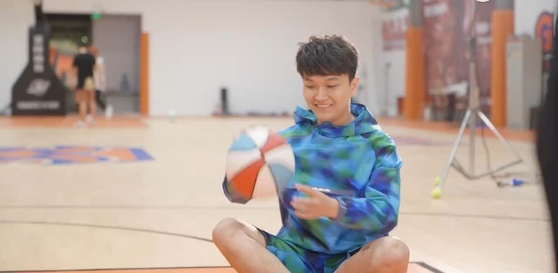 猫神续约estar,猫神为啥离开es