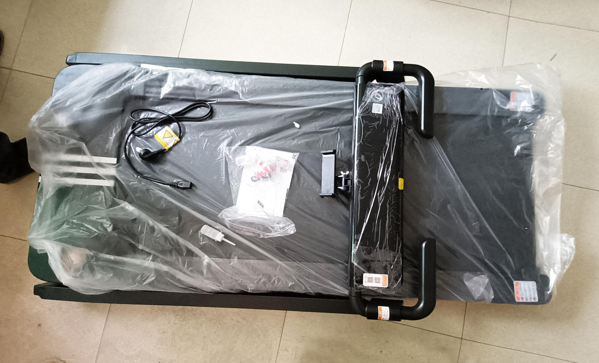 亿健家用可折叠跑步机推荐,亿健小型家用电动折叠室内跑步机