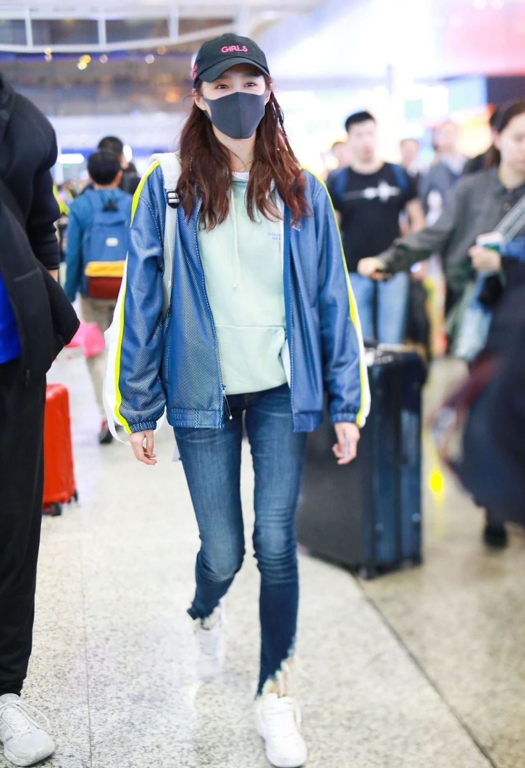 机场女王杨幂,机场女王戚薇杨幂