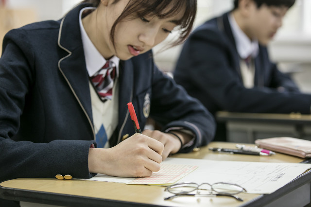 安徽数学多少分能上本科,2022安徽高考数学多少分能上一本