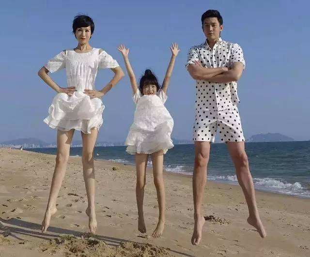 有种“公平”叫陆毅的女儿，姐妹俩如同复制粘贴，大长腿成功吸睛