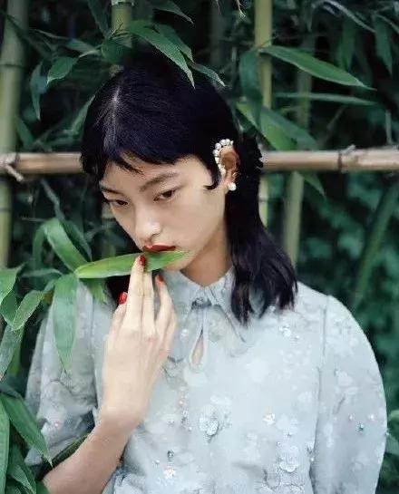 宋茜杨超越同框,宋茜杨超越