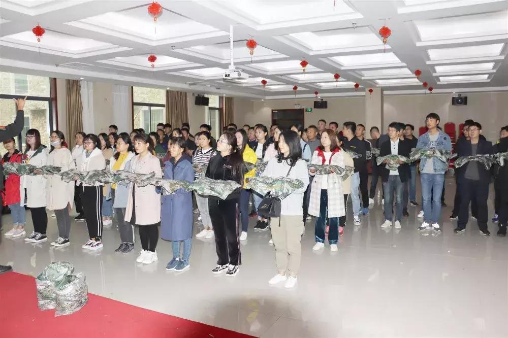 走过风雨人生，更懂理解和爱——记「三强医械」国庆户外拓展之旅