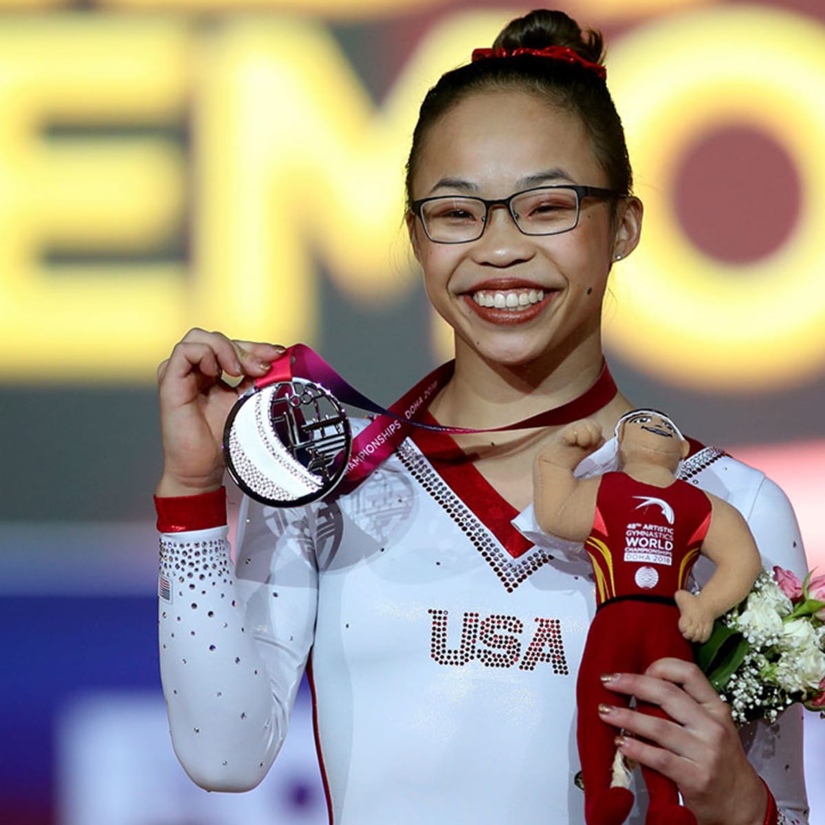 中国弃婴被加拿大夫妇培养,中国弃婴在国外成功了吗