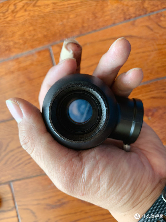 300多的天文望远镜算是啥水平?星特朗望远镜体验及客观评价