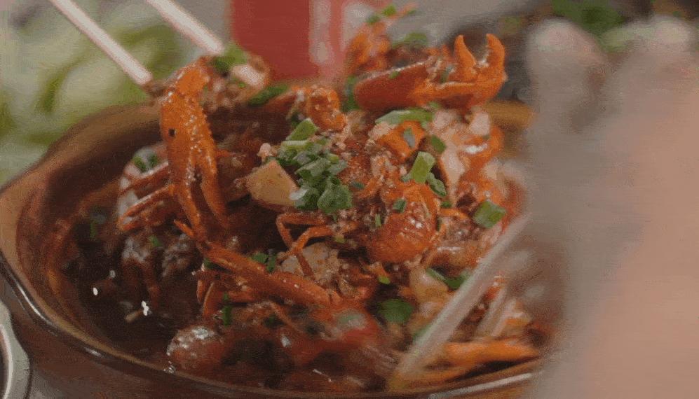 第一季狂刷两遍，终于等来了“板筋西施”，看得我深夜睡不着