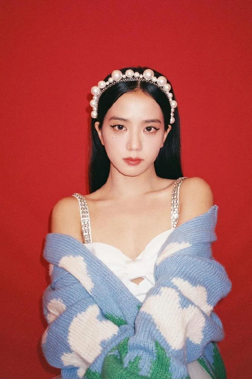 除了优雅贵气,珍珠还能休闲、叛逆、又嘻哈?