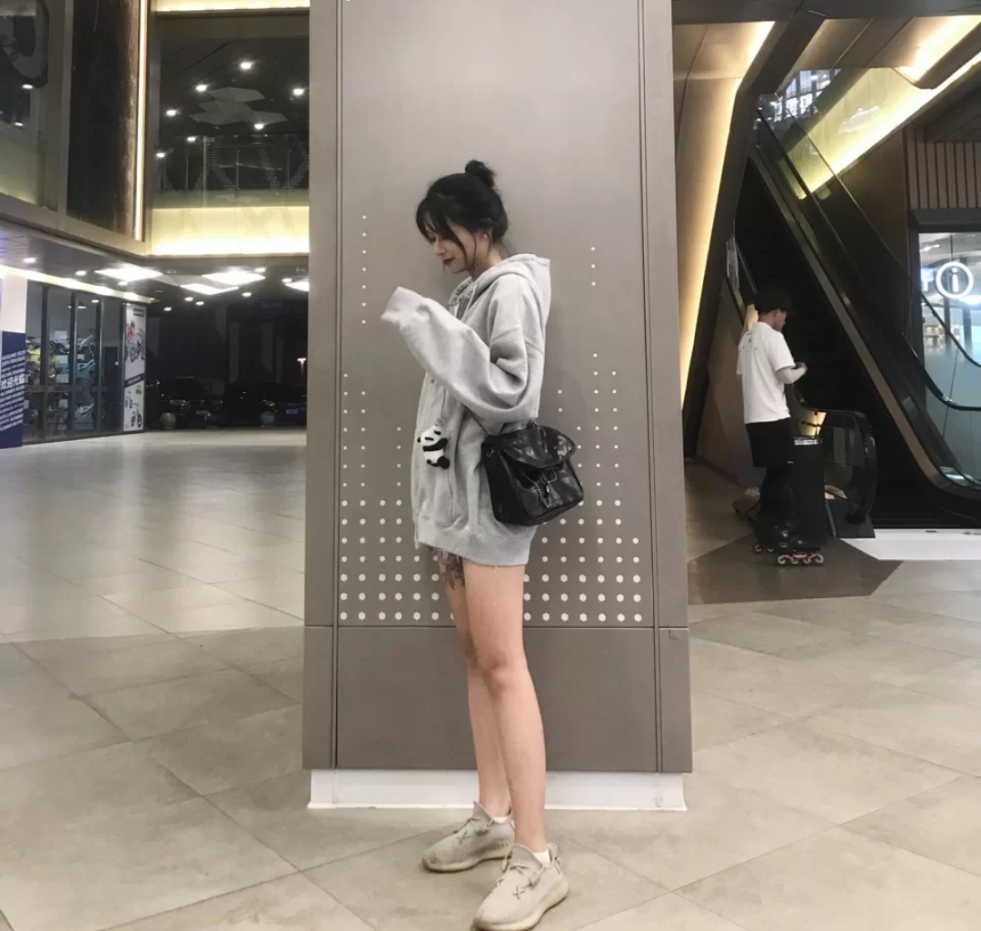 新款时尚流浪包,zara新款流浪包