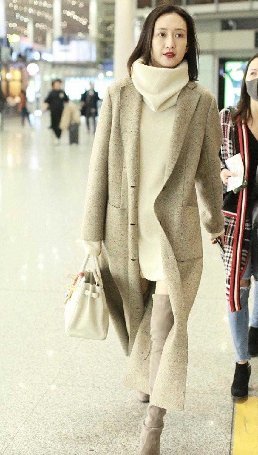 王鸥羊毛大衣穿搭图片,王鸥驼色大衣配什么颜色好看