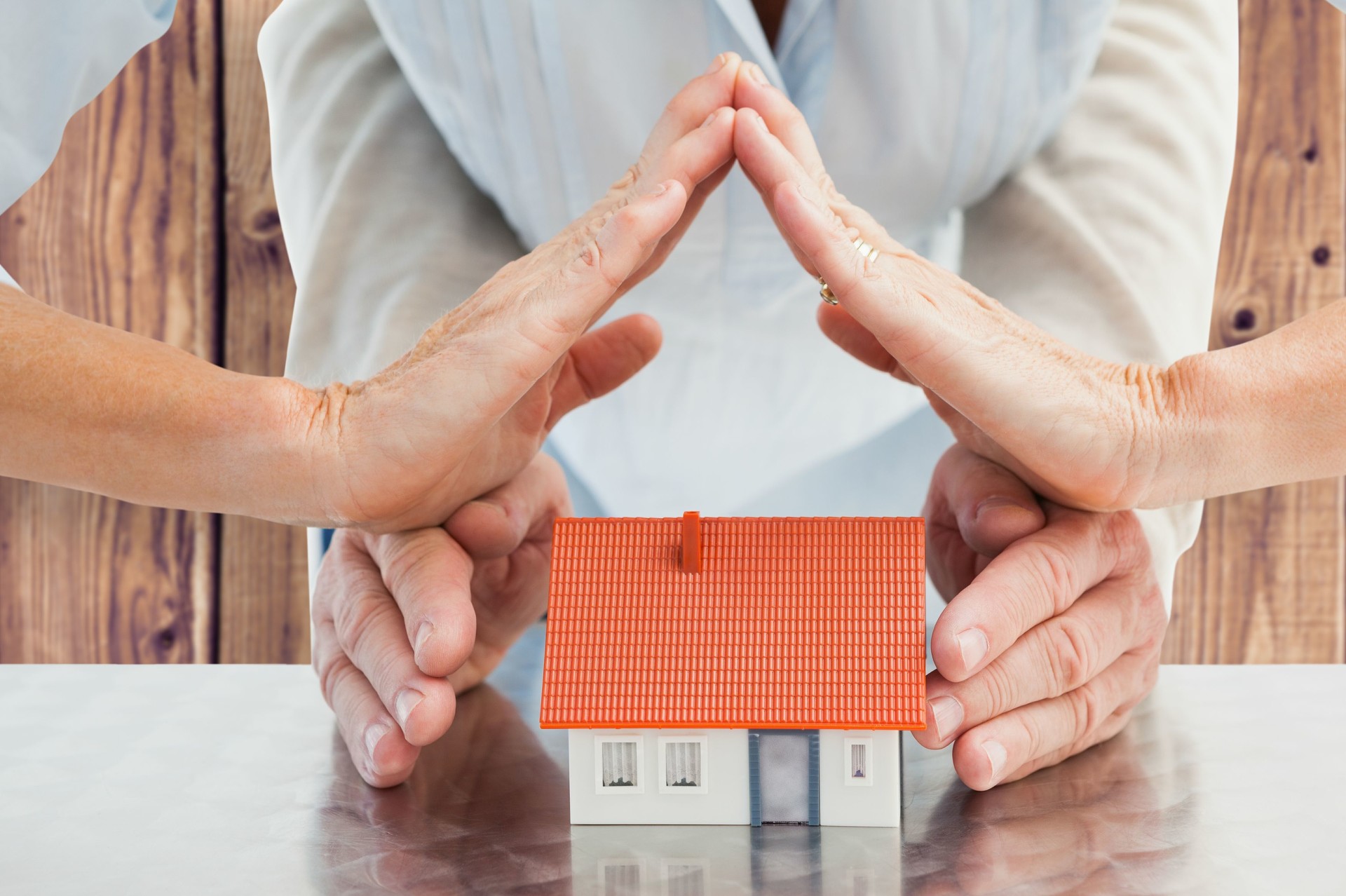 我买了九份保险为家庭抗击癌症，仍然觉得不安全木棉花日记十三