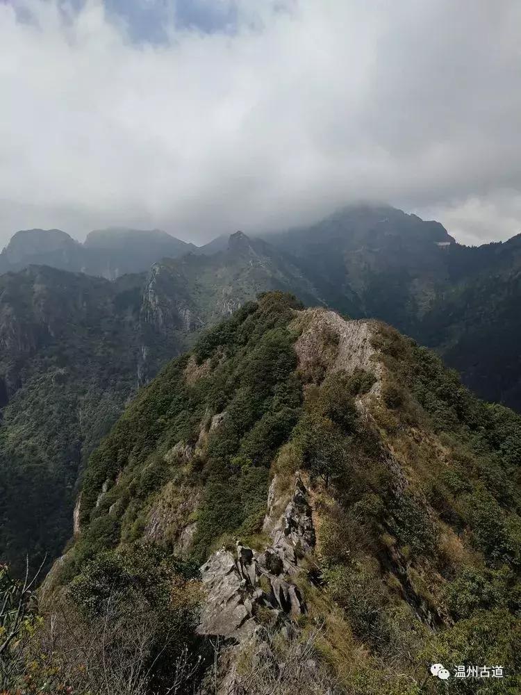 雁荡朝阳洞、五老巅、方洞环线穿越