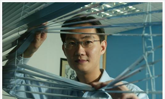 马化腾靠什么赚大钱,马化腾他是怎么变富的