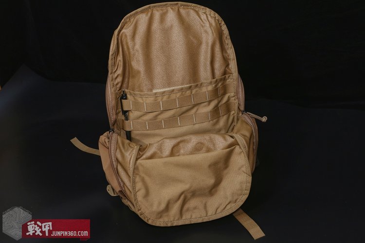 好用才是真理——PECScorpion通勤背包使用简评