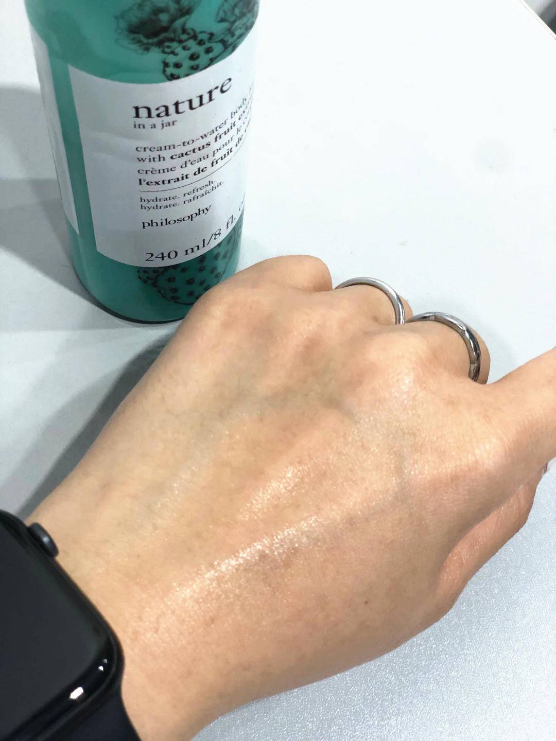 关节黑改善小妙招,关节发黑护肤小妙招