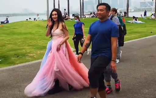 说好的不老女神，怎么生图就崩了？