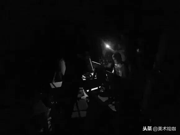 美术生画画哭,美术生哭完了继续画