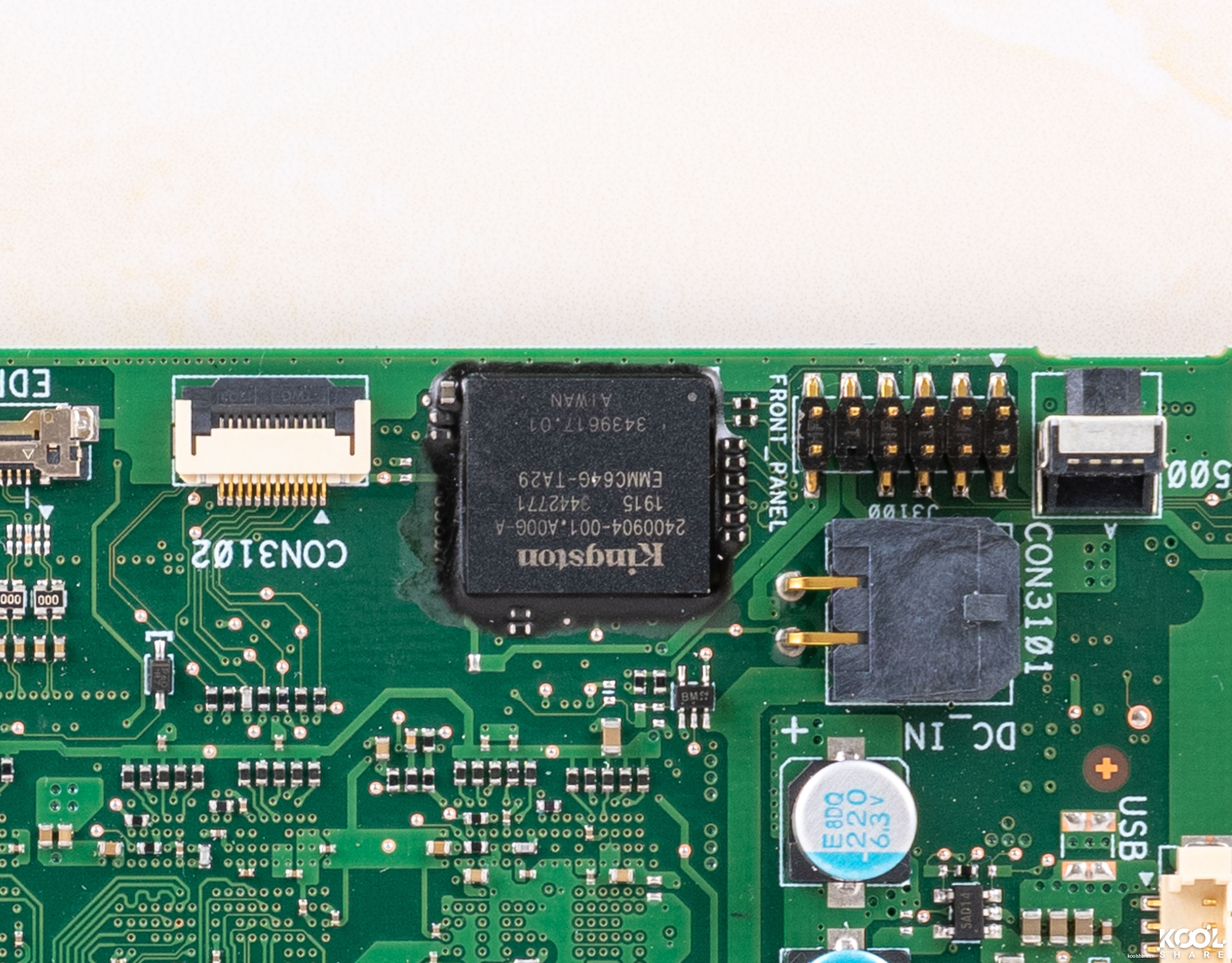 intelnuc8代内存条,intelnuc开箱