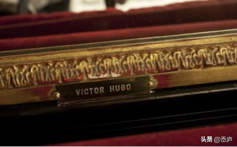 她以咖啡之名，成就了一段时尚传奇