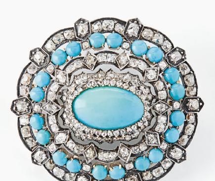 英国王室珠宝红宝石,英国皇室珠宝35克拉蓝宝石胸针