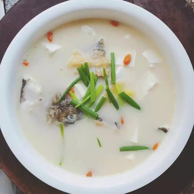 产妇喝什么汤下奶最快,月子最下奶的汤是什么汤