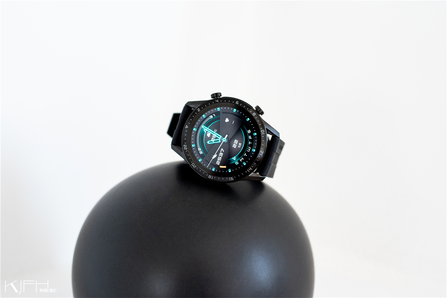 鍗庝负watchgtrunner鍜岄珮椹皃ace2,鍗庝负鎵嬭〃watchgt2pro瀵规瘮watch3