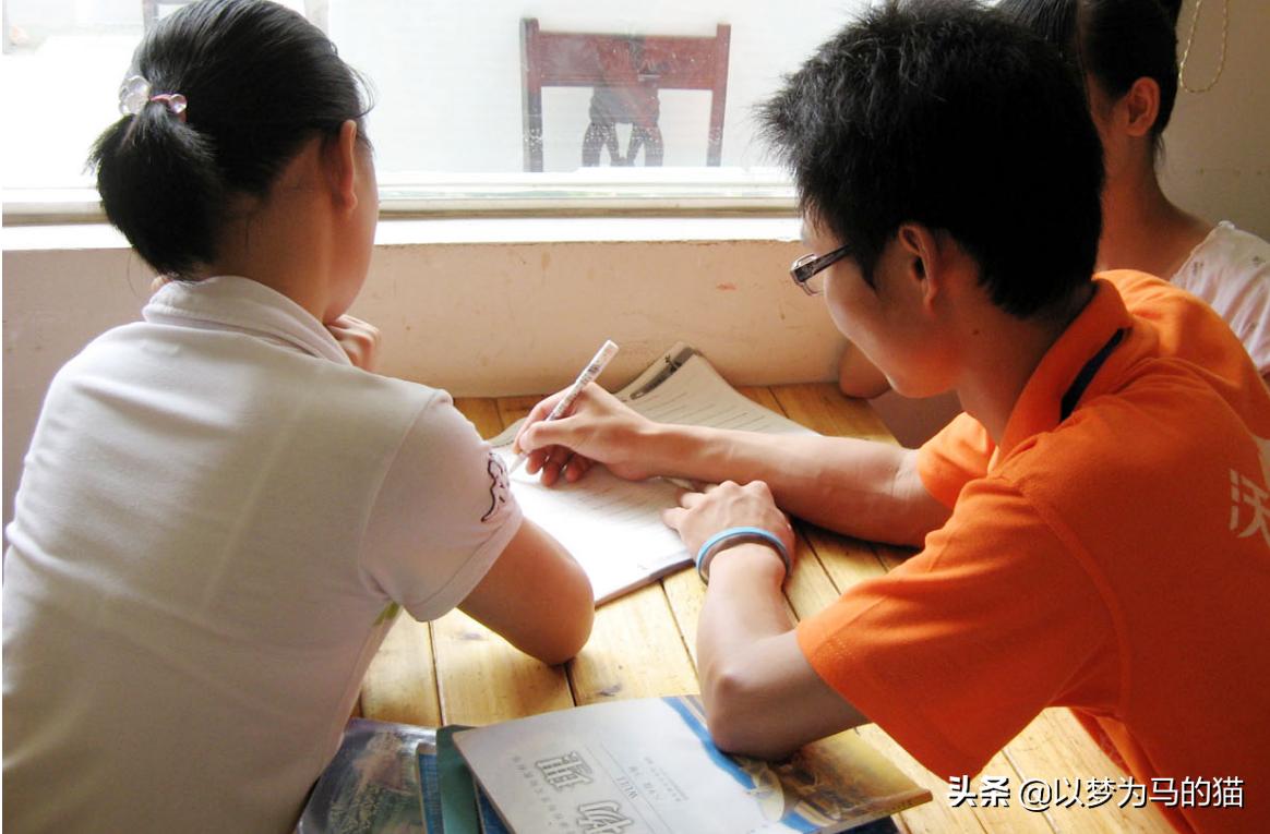 大学生:这8种“兼职”靠谱又安全,想勤工俭学可以参考看看