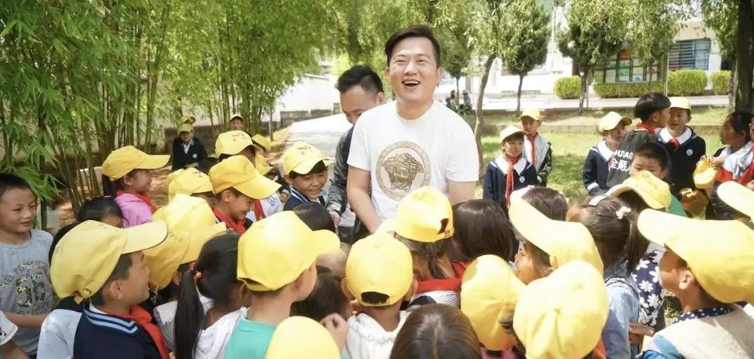 捐款11亿马云捐了多少,阿里巴巴10亿捐款