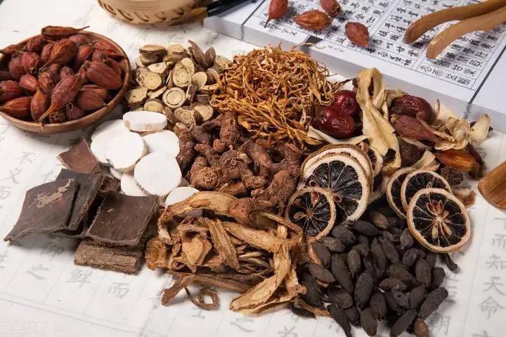 五苓散治疗全身水肿成功案例,五苓散治下肢水肿