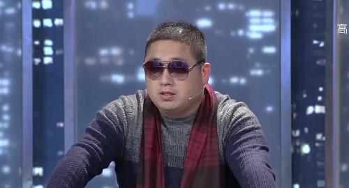 男子欠下400万欠款，妻子成天担心受怕，他却一脸淡定：你就是瞎操心