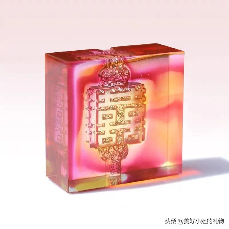 朋友结婚除了份子钱送什么礼物,朋友结婚送礼物可以送什么