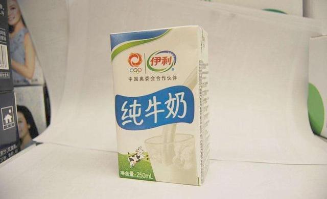 3种喝完嘴巴会留味的饮料,喝完会嘴臭的饮料