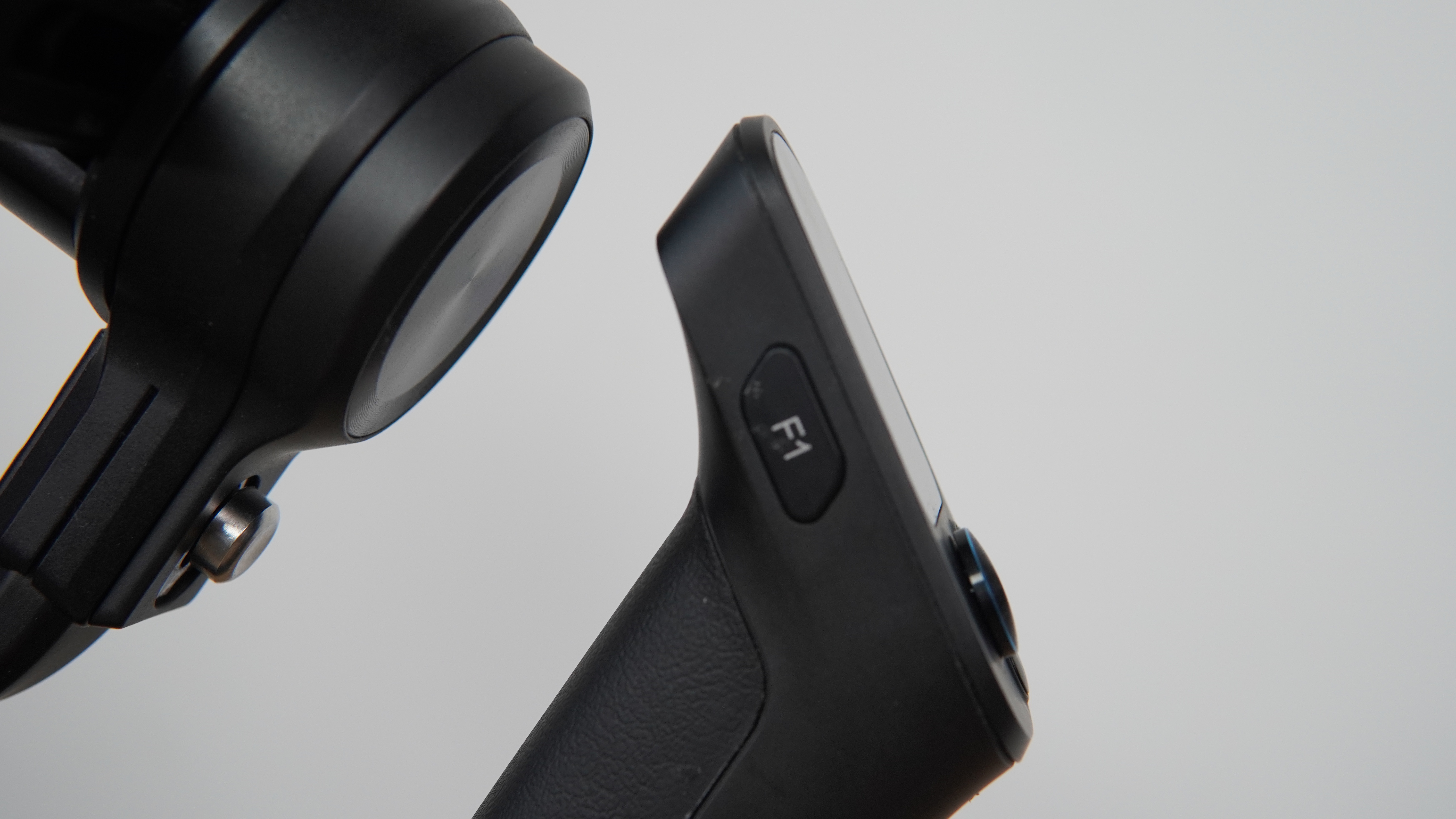 飞宇蝎子scorppro稳定器值得入手吗,飞宇scorpc稳定器和蝎子mini区别