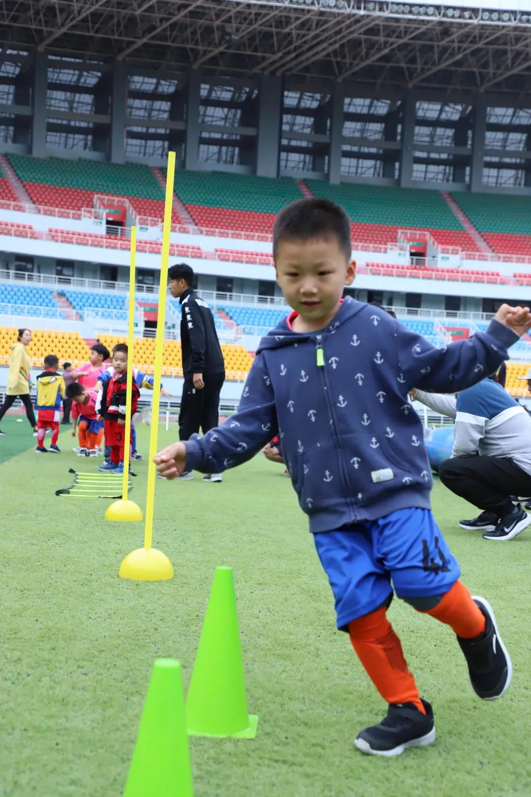 聊城市趣味运动会,聊城学校足球比赛