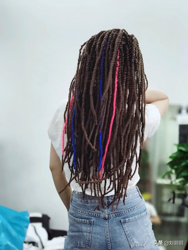 好看简单的女神中长款发型,最流行好看发型女生