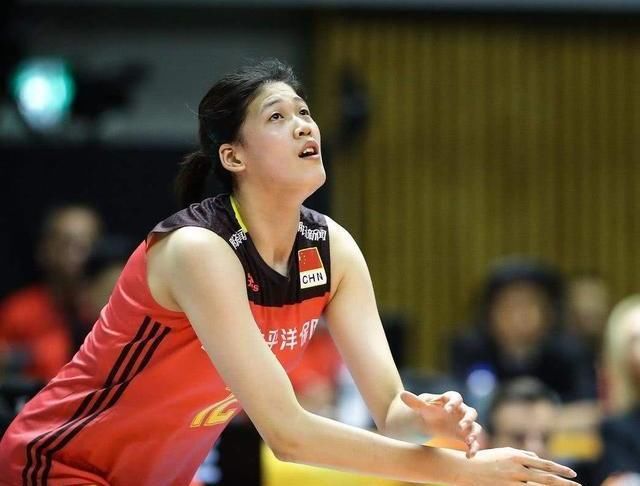李盈莹作为中国女排的未来核心,中国女排新星对李盈莹的评价