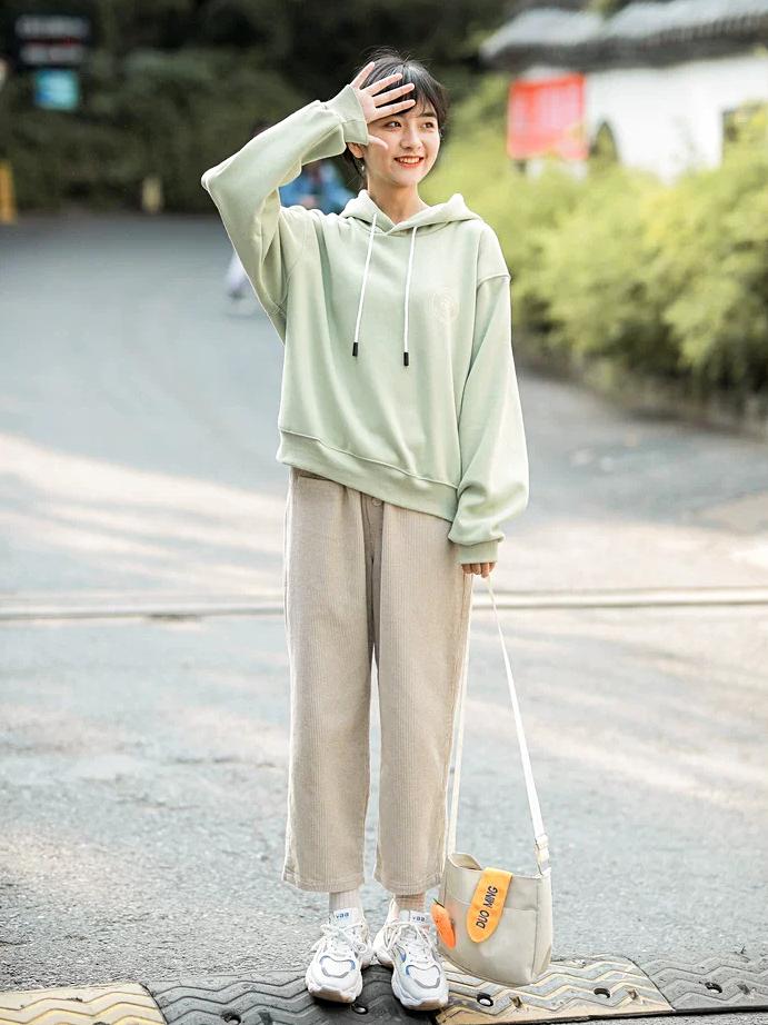 温柔又保暖的穿搭学生党女,冬季保暖时尚穿搭小个子学生