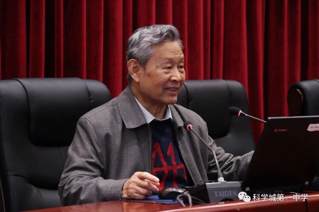 从a到z选择一个字母你会选择哪个,从a到z的成长