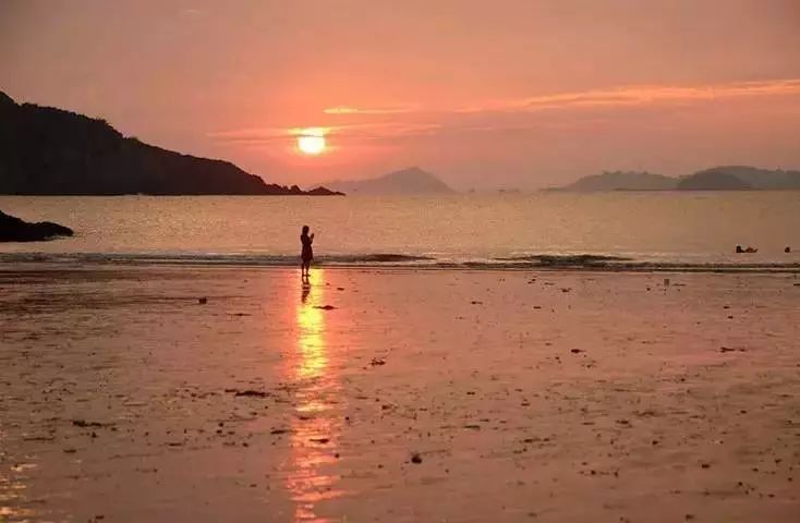 上海周边干净的沙滩,上海沙滩