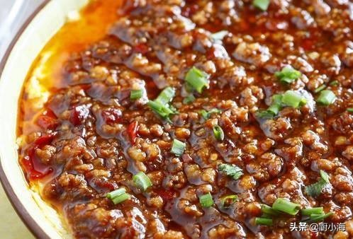 重庆小面杂酱肉臊子什么油,杂酱肉臊子怎么炒才吃的香