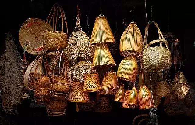 李子柒令人向往的世外桃源生活,李子柒记录的简单淳朴的田园生活