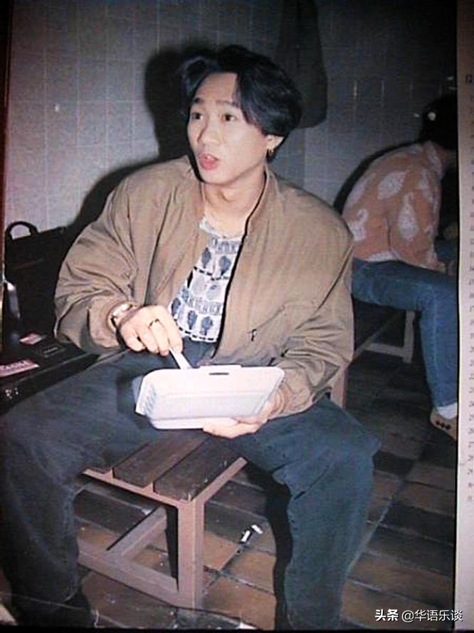 BEYOND成员更替全纪录：流水的吉他手，铁打的灵魂