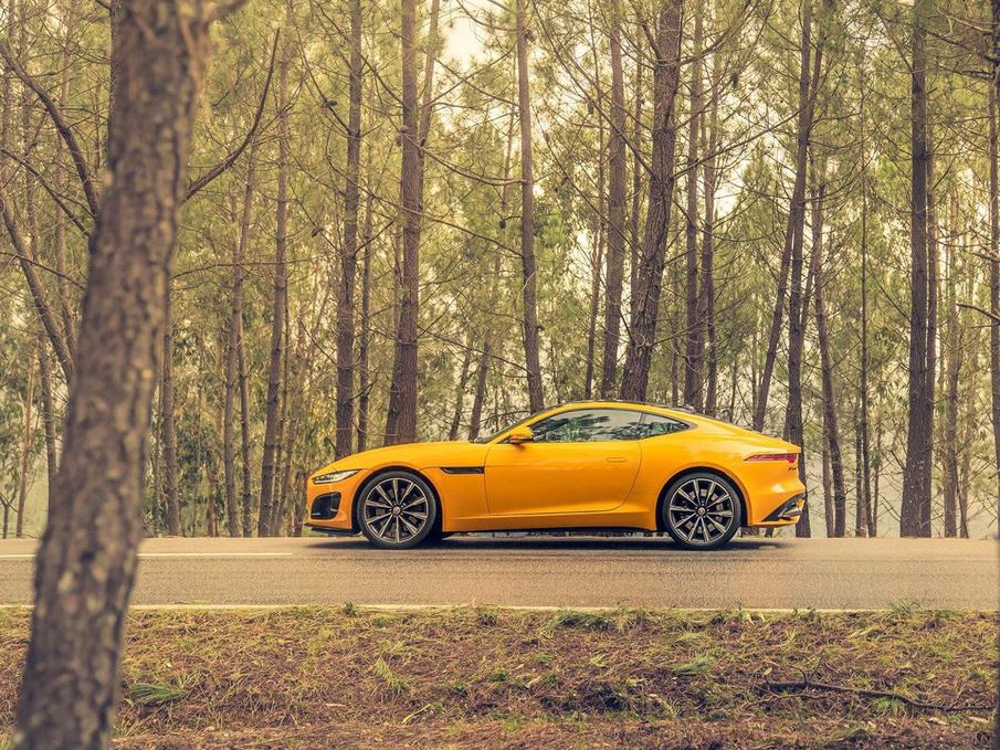 3.0捷豹f-type车问题,3.0t捷豹f-type加什么油