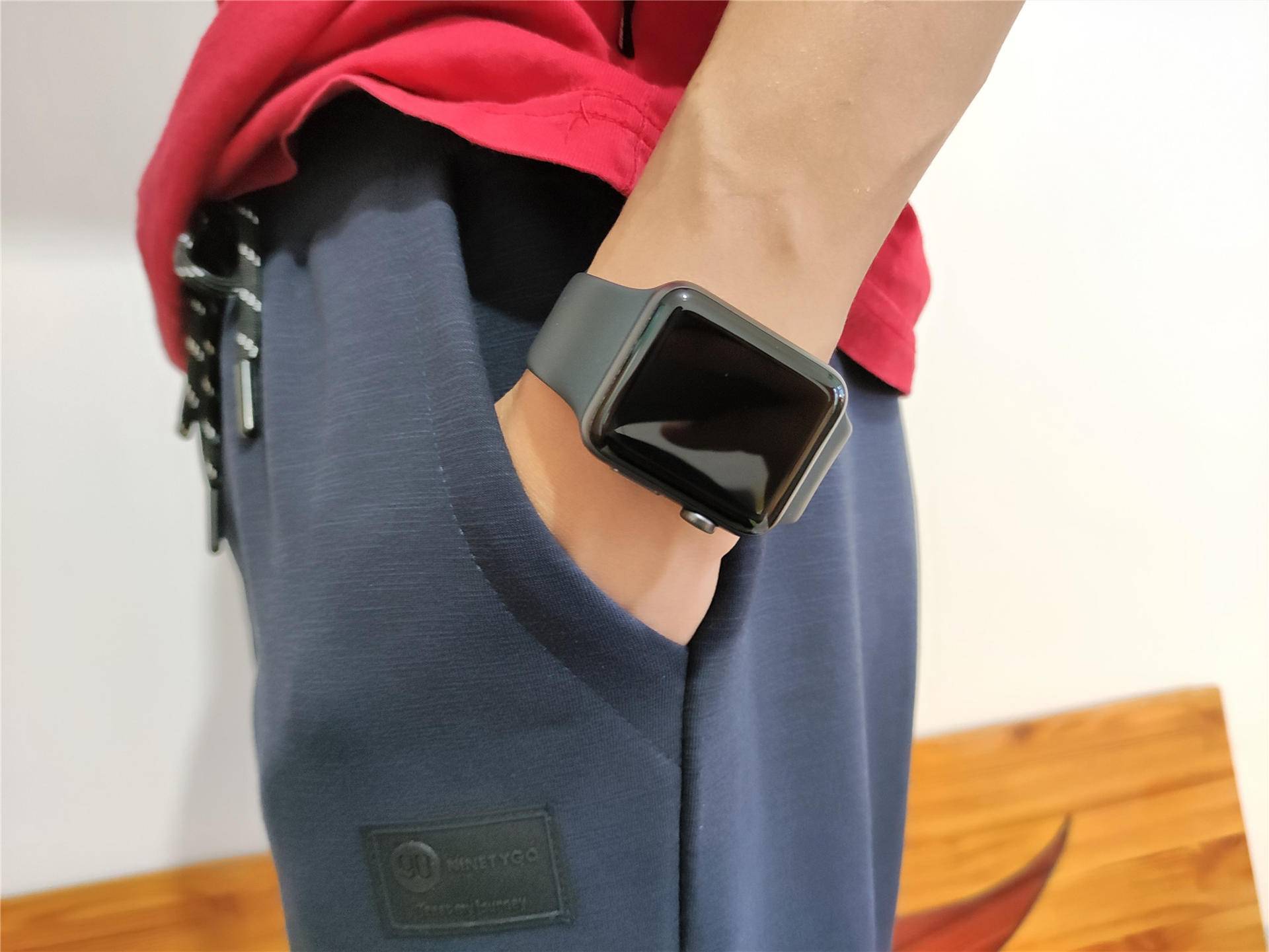 加绒跑步裤卫裤,加绒保暖运动裤适合几度穿