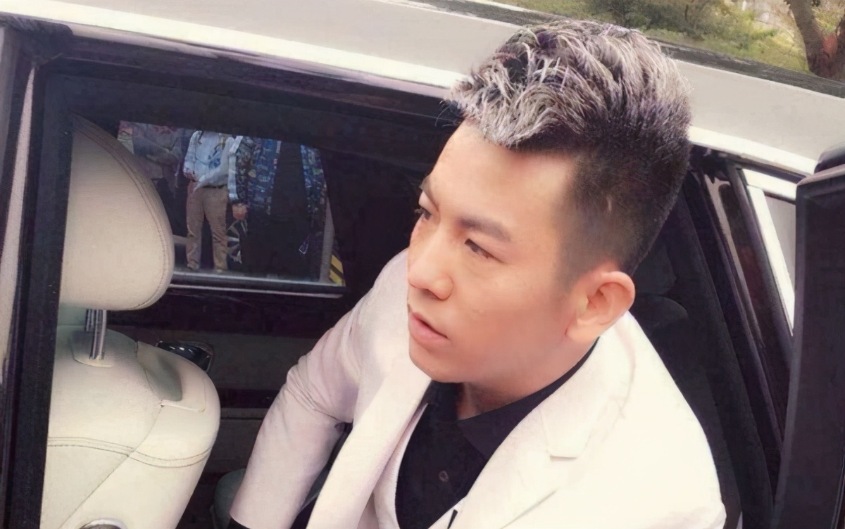 yy舞帝利哥2019年度夺冠视频,yy舞帝利哥一年赚多少钱