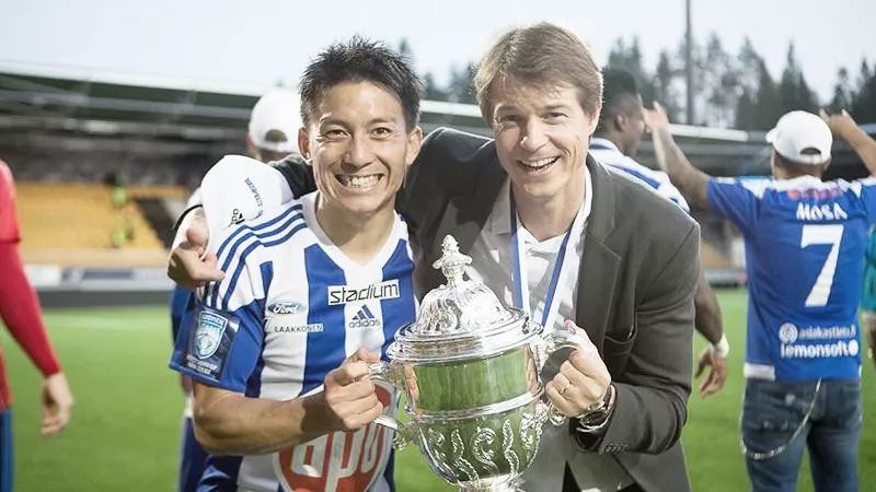 被足球耽误巨星,被足球耽误的视频