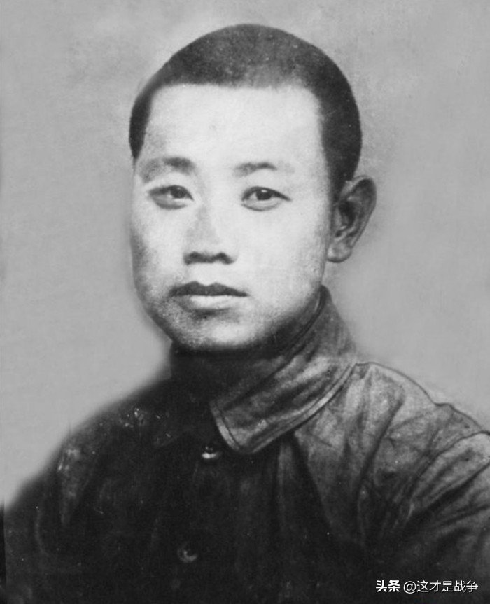 八路军救川军全部牺牲,抗战时期被警卫员杀死的将军