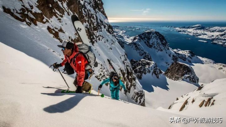 记得《攀登者》相机丢了的事吗？摄影在户外探险发展中的简史