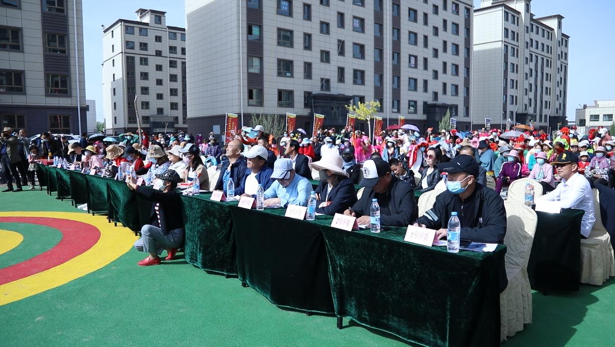 瓜州县举办2021年“新洲天寓杯”广场舞健身操大赛